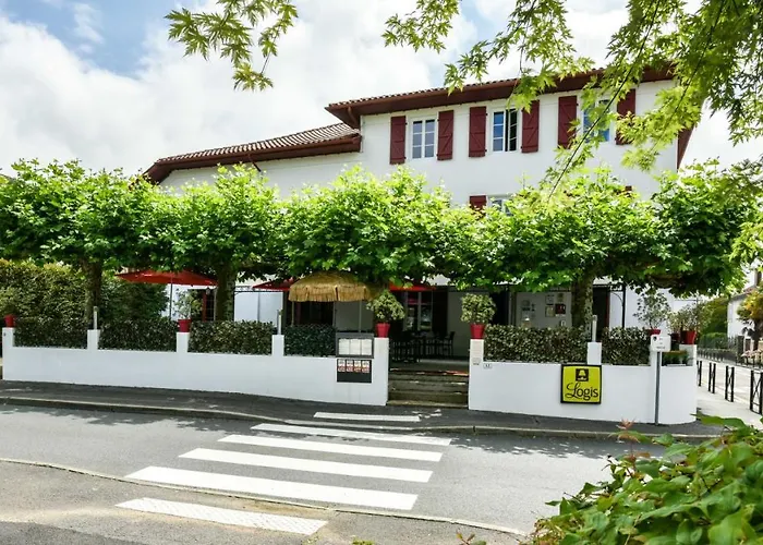 Hotel Auberge L'Estanquet 3*
